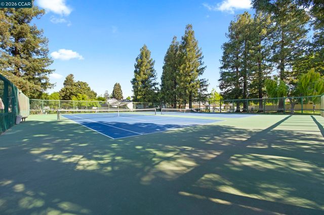 1892 Appia Ct., Walnut Creek, CA 94598