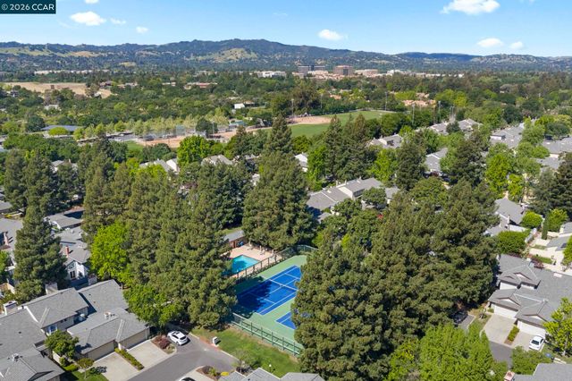 1892 Appia Ct., Walnut Creek, CA 94598