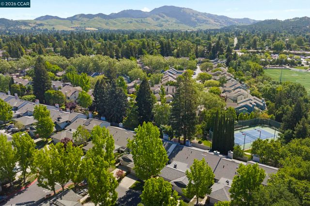 1892 Appia Ct., Walnut Creek, CA 94598