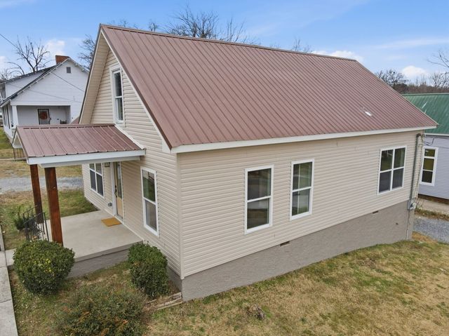 301 Bellview Ave, N, Fayetteville, TN 37334