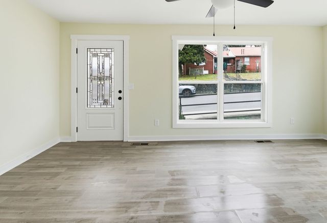 301 Bellview Ave, N, Fayetteville, TN 37334