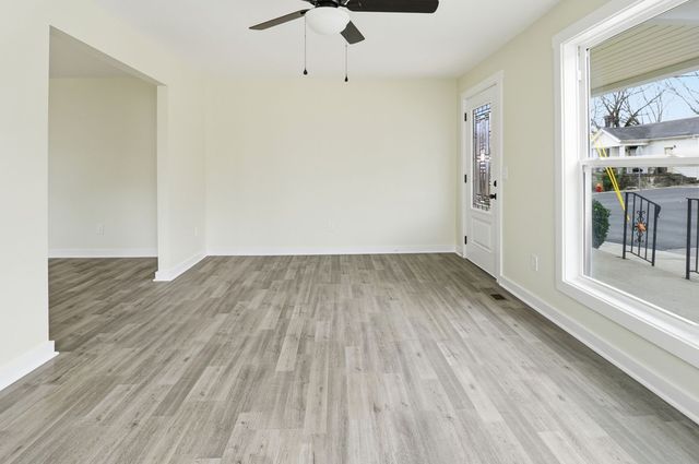 301 Bellview Ave, N, Fayetteville, TN 37334