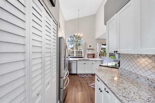 11622 NW 13TH Manor, Coral Springs, FL 33071
