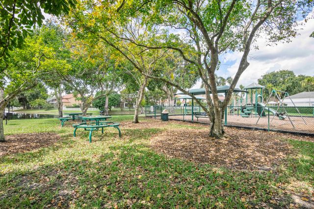 11622 NW 13TH Manor, Coral Springs, FL 33071
