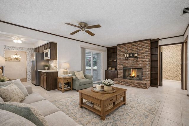 958 ORANGE AVENUE, Oviedo, FL 32765