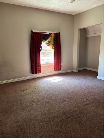 22 Sprague Street, Wilmerding, PA 15148