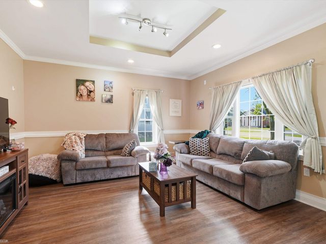 301 North Street, Yale, MI 48097