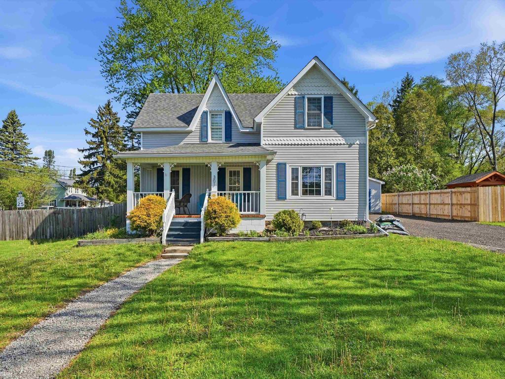 301 North Street, Yale, MI 48097