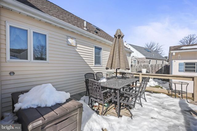 17 MAGUIRE RD, Hamilton, NJ 08690