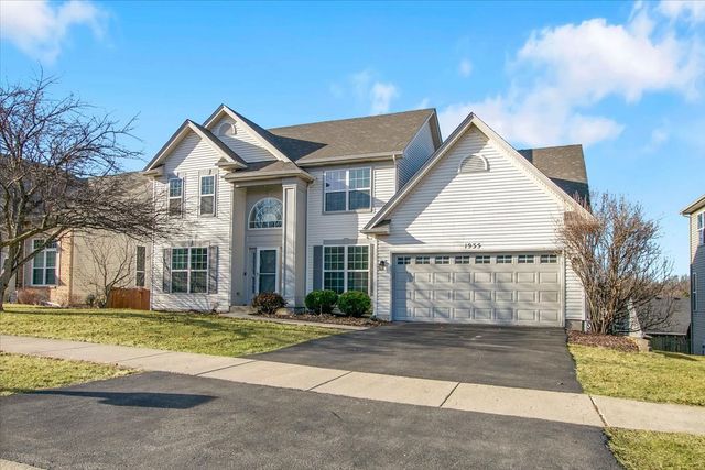 1935 Chesterfield Lane, Aurora, IL 60503