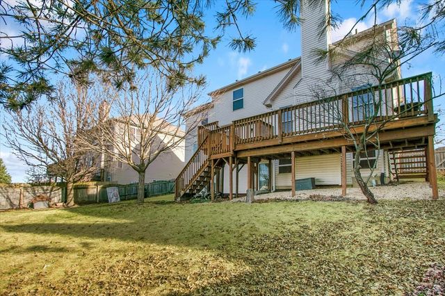 1935 Chesterfield Lane, Aurora, IL 60503