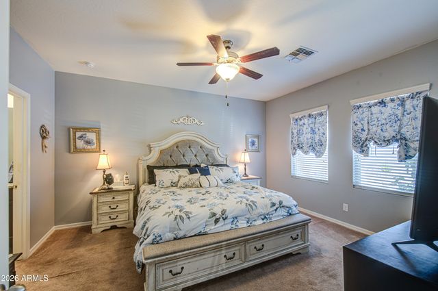 2810 E OMEGA Drive, San Tan Valley, AZ 85143