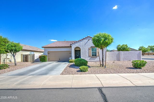 2810 E OMEGA Drive, San Tan Valley, AZ 85143