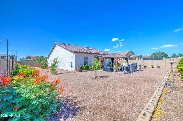 2810 E OMEGA Drive, San Tan Valley, AZ 85143