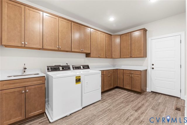 14431 Lightfoot Ct, Montpelier, VA 23192