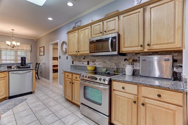 6380 CAROLOT LN, Bartlett, TN 38135