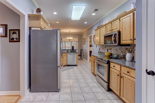 6380 CAROLOT LN, Bartlett, TN 38135