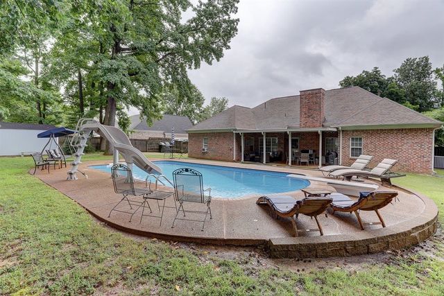 6380 CAROLOT LN, Bartlett, TN 38135