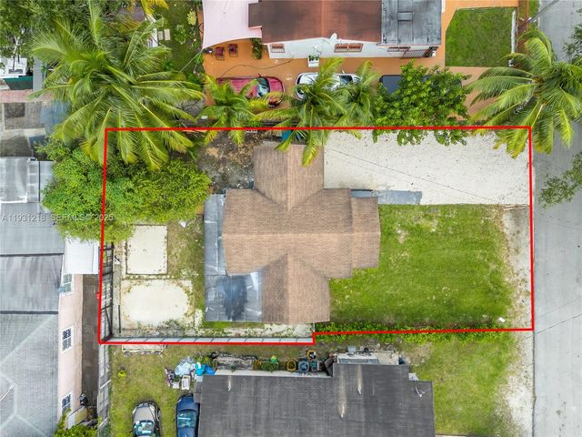 2443 NW 55th St 0, Miami, FL 33142