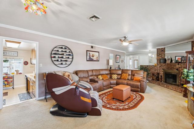 7363 West Pkwy, Sacramento, CA 95823