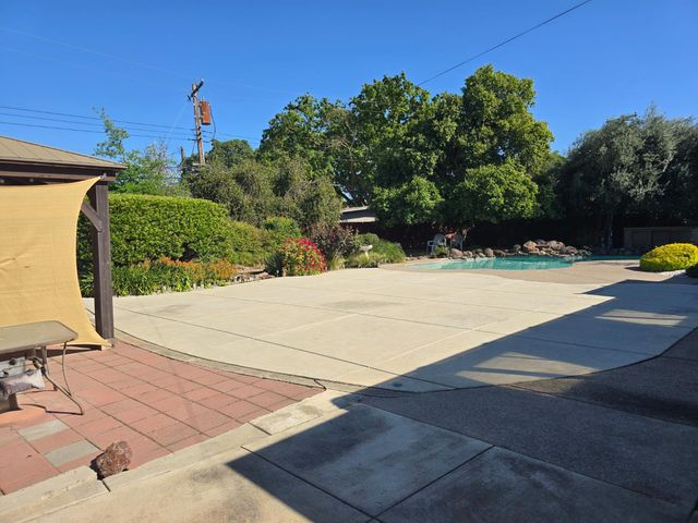 7363 West Pkwy, Sacramento, CA 95823