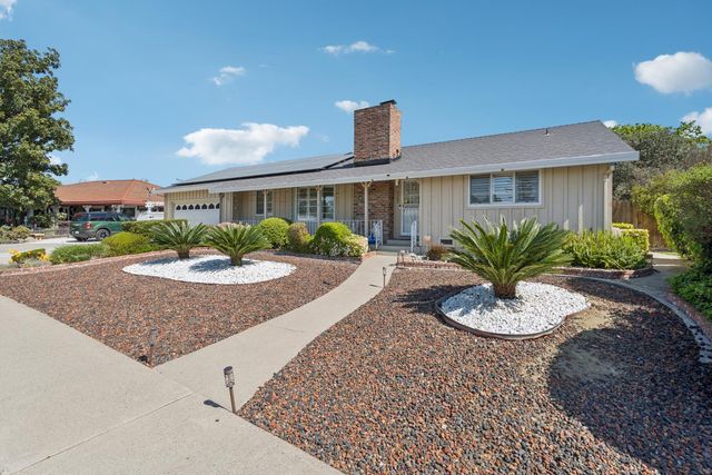 7363 West Pkwy, Sacramento, CA 95823