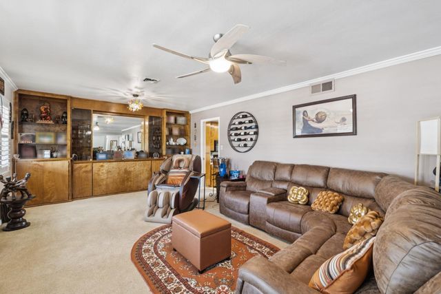 7363 West Pkwy, Sacramento, CA 95823