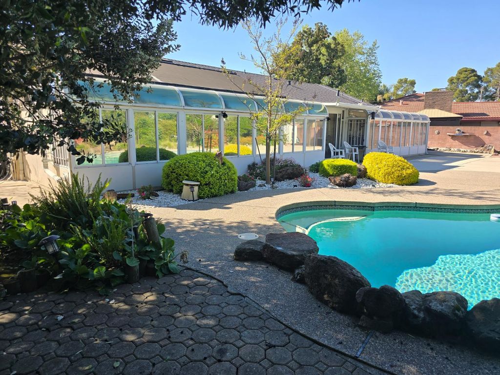 7363 West Pkwy, Sacramento, CA 95823