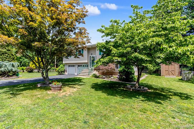 3 Van Wardt Place, Tappan, NY 10983