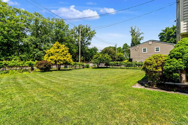 3 Van Wardt Place, Tappan, NY 10983