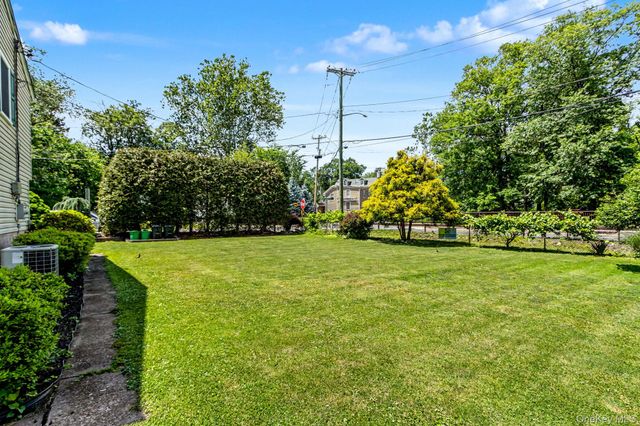 3 Van Wardt Place, Tappan, NY 10983