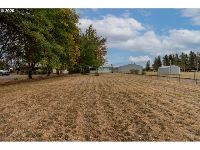 28900 Se CURRIN Rd, Estacada, OR 97023