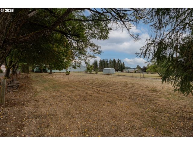 28900 Se CURRIN Rd, Estacada, OR 97023