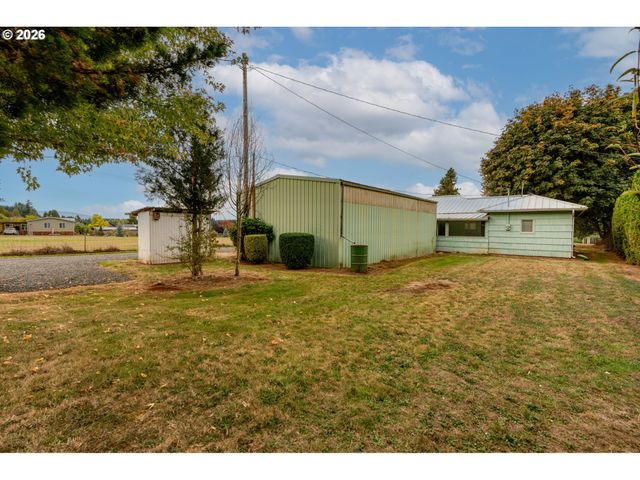 28900 Se CURRIN Rd, Estacada, OR 97023