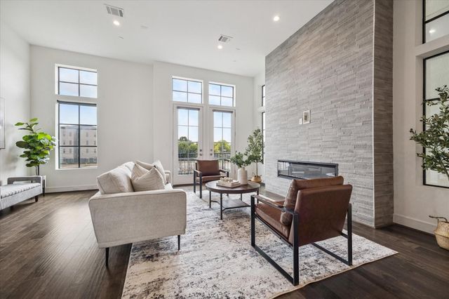 5824 Winsome Lane B, Houston, TX 77057