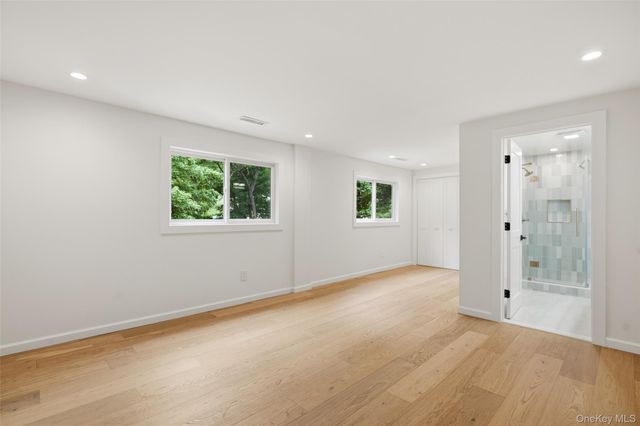 276 Agor Lane, Mahopac, NY 10541