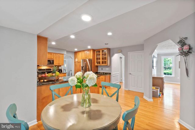 3125 HANNAHS POND LN, Herndon, VA 20171
