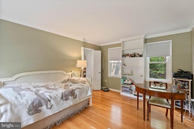 3125 HANNAHS POND LN, Herndon, VA 20171