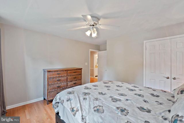 3125 HANNAHS POND LN, Herndon, VA 20171