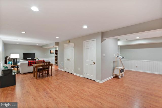 3125 HANNAHS POND LN, Herndon, VA 20171