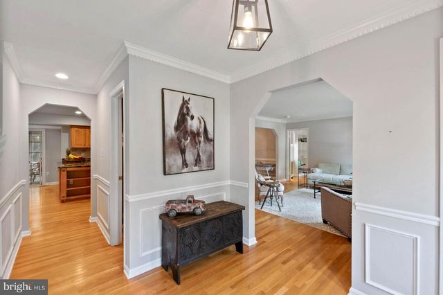 3125 HANNAHS POND LN, Herndon, VA 20171