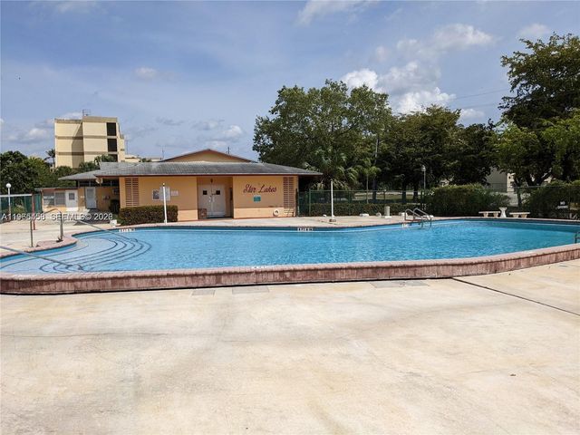 300 NE 191st St 212, Miami, FL 33179