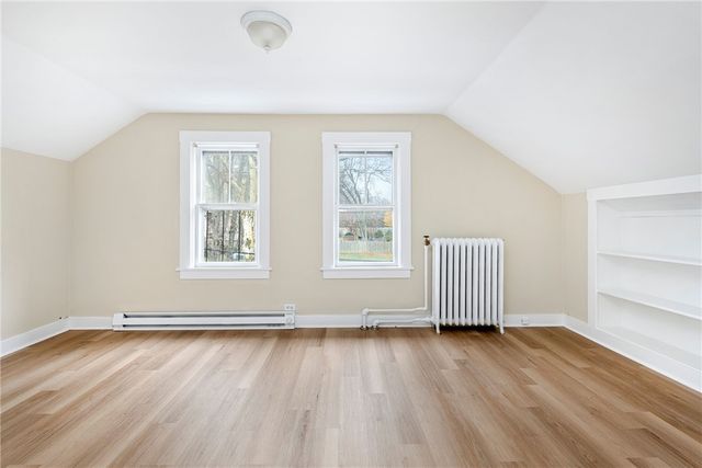 427 Spring Street 3, Newport, RI 02840