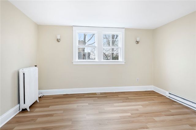 427 Spring Street 3, Newport, RI 02840