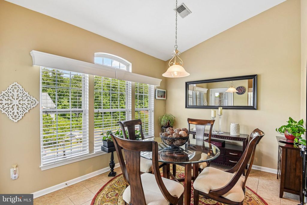 Image 12 of property listing at 1013 SAMANTHA LN #401, Odenton, MD 21113