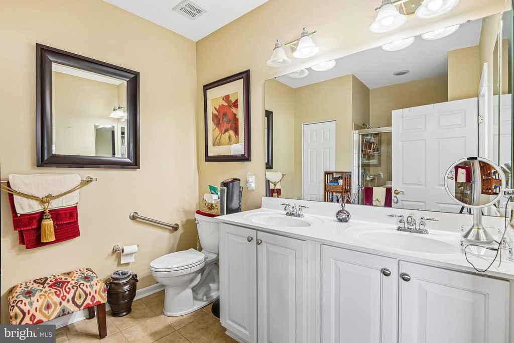 Image 20 of property listing at 1013 SAMANTHA LN #401, Odenton, MD 21113