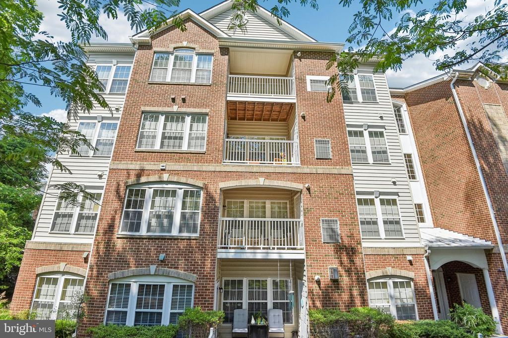 Image 29 of property listing at 1013 SAMANTHA LN #401, Odenton, MD 21113