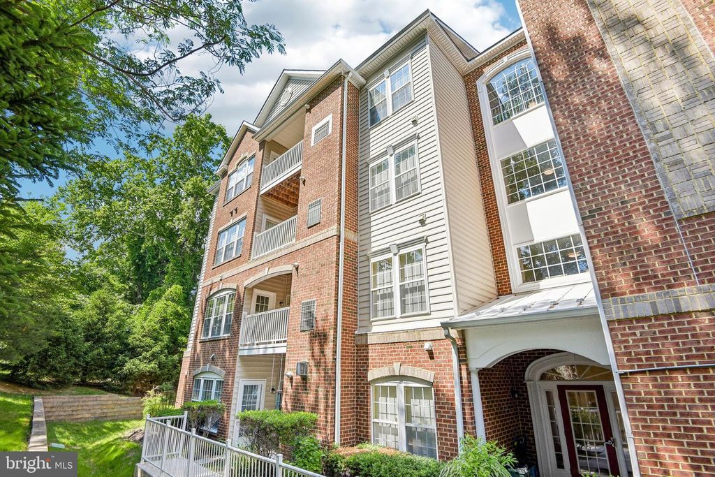 Image 30 of property listing at 1013 SAMANTHA LN #401, Odenton, MD 21113