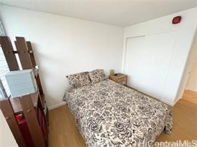 2977 Ala Ilima Street 705, Honolulu, HI 96818