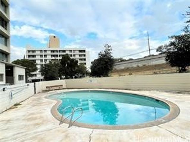 2977 Ala Ilima Street 705, Honolulu, HI 96818
